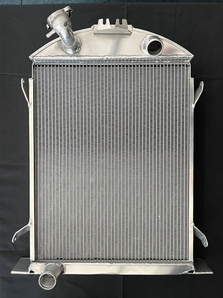 FORD 32 STREET AND STRIP RADIATOR powered by LATE WINDSOR (#110A)