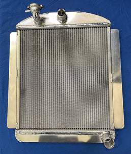 CHEVROLET  48-54 PICK UP STREET AND STRIP RADIATOR powered by BB-CHEV MOTOR (#376)